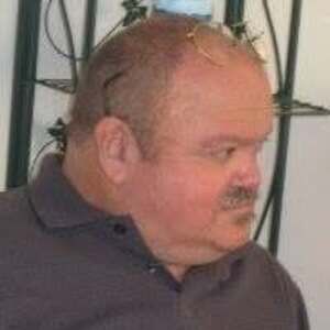 Meet your Posher, Dennis